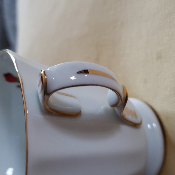 Porcelain Tea Cup - Picture 6 of 7